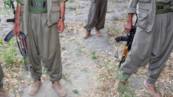 2 PKK'lı daha teslim oldu 2 PKK'lı daha teslim oldu