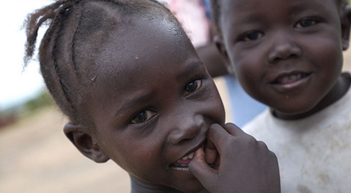 Japonya'dan Sudanlı çocuklara yardım Japonya'dan Sudanlı çocuklara yardım