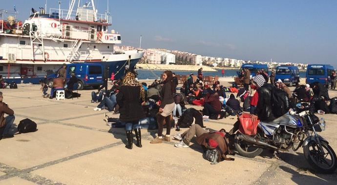 Mersin'de 24 kaçak göçmen yakalandı Mersin'de 24 kaçak göçmen yakalandı