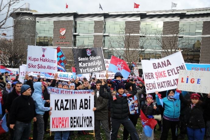 Trabzonsporlular yine TFF yolcusu Trabzonsporlular yine TFF yolcusu