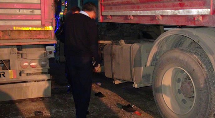 Kocaeli'nde feci ölüm Kocaeli'nde feci ölüm