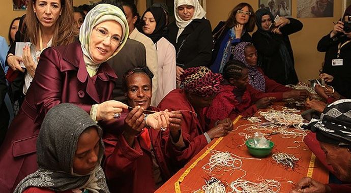 Emine Erdoğan'dan anlamlı ziyaret Emine Erdoğan'dan anlamlı ziyaret