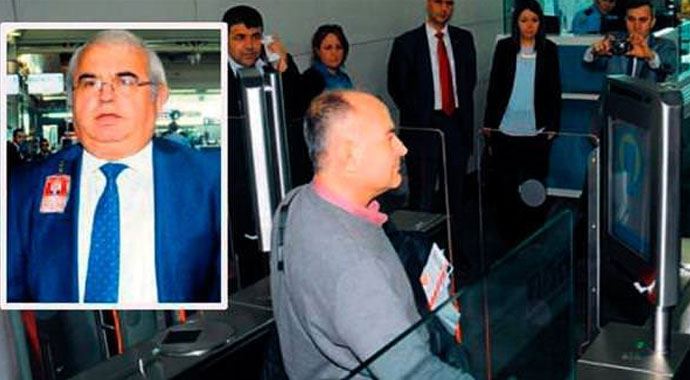 Pasaportta biyometrik geçiş dönemi başladı Pasaportta biyometrik geçiş dönemi başladı