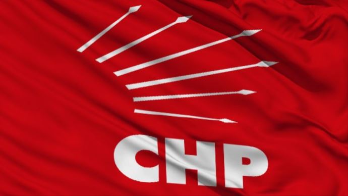 CHP'de başkanlık sistemine sert tepki CHP'de başkanlık sistemine sert tepki