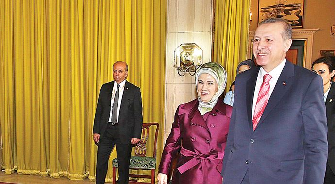 Erdoğan'dan 'Paralel Yapı' mesajı: O okulları kapatın Erdoğan'dan 'Paralel Yapı' mesajı: O okulları kapatın