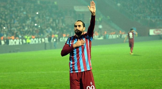 İlk maçından alnının akıyla çıktı