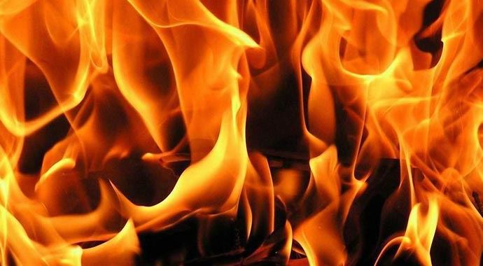 Tahran'da yangın: 3 ölü Tahran'da yangın: 3 ölü