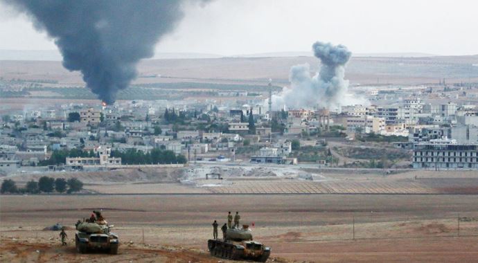 Kobani'de kutlamalar başladı ama... Kobani'de kutlamalar başladı ama...