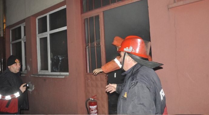 Okulda yangın paniği Okulda yangın paniği