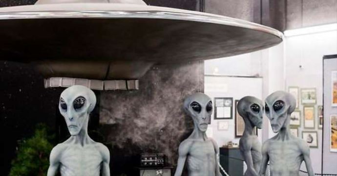 CIA'den UFO itirafı: Onlar bizim uçaklarımızdı! CIA'den UFO itirafı: Onlar bizim uçaklarımızdı!