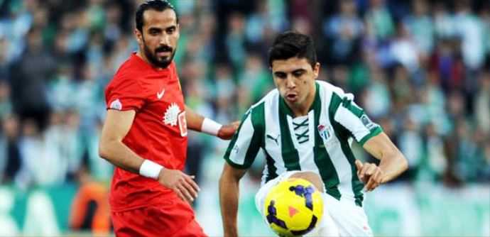 Beşiktaş'tan Fenerbahçe'ye dev çalım Beşiktaş'tan Fenerbahçe'ye dev çalım