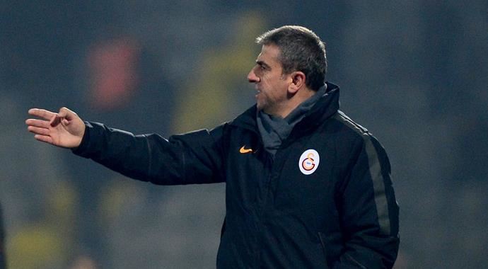 Hamza Hamzaoğlu'nun derbi planı! 6 emir... Hamza Hamzaoğlu'nun derbi planı! 6 emir...