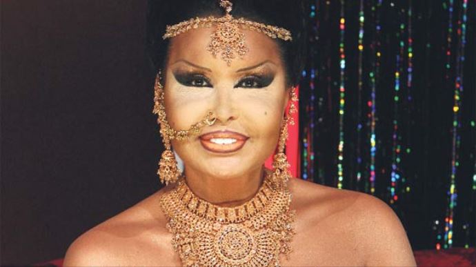 Bülent Ersoy THY uçağını ayağa kaldırdı! Pilot geri döndü! Bülent Ersoy THY uçağını ayağa kaldırdı! Pilot geri döndü!