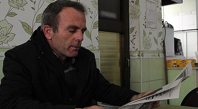 Gazete okuyana çeyrek altın!