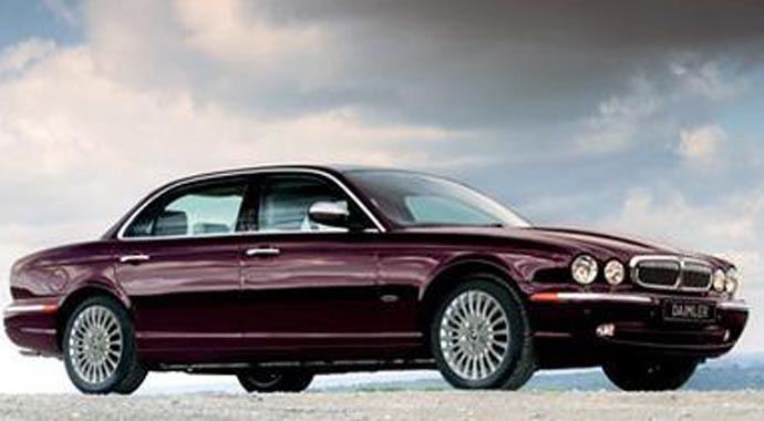 Alman otomotiv devinden 280 bin çalışanına terör incelemesi
