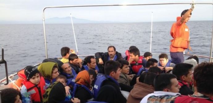 Sahil güvenliğin kurtardığı 98 kaçaktan şok iddia Sahil güvenliğin kurtardığı 98 kaçaktan şok iddia