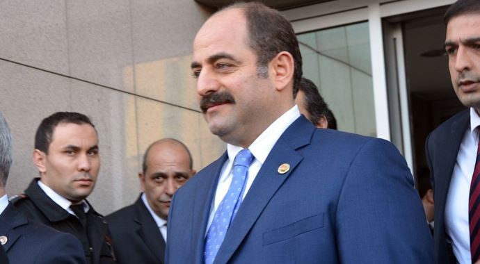 Zekeriya Öz imzasıyla büyük kumpas Zekeriya Öz imzasıyla büyük kumpas