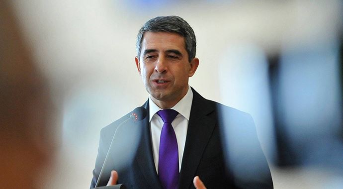Bulgaristan Cumhurbaşkanı Türk sınırına asker talebine sert çıktı! Bulgaristan Cumhurbaşkanı Türk sınırına asker talebine sert çıktı!