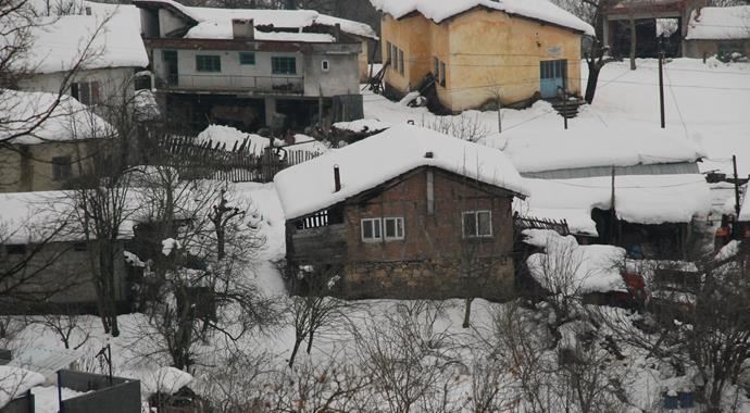 Bursa kar yağınca elektriksiz kaldı