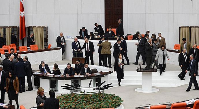 CHP'nin önergeleri reddedildi CHP'nin önergeleri reddedildi