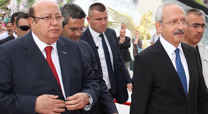 CHP'de kayıp para krizi! CHP'de kayıp para krizi!