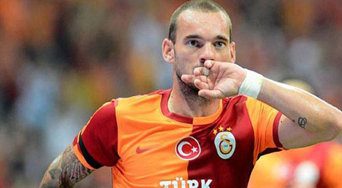 Albayrak'tan Sneijder müjdesi Albayrak'tan Sneijder müjdesi