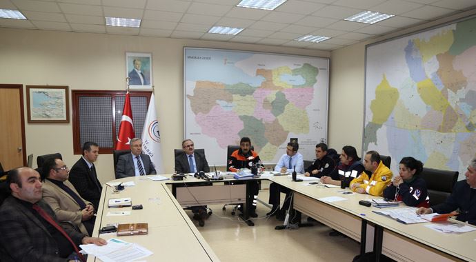 Bursa&#039;da aşırı kar yağışı nedeniyle kriz merkezi kuruldu