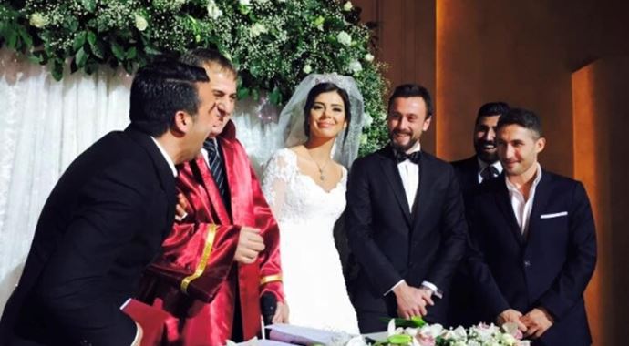 Galatasaraylı futbolcular düğünde Galatasaraylı futbolcular düğünde