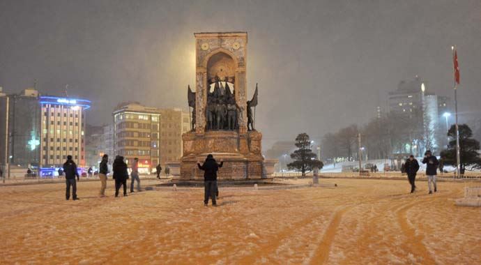 Meteoroloji İstanbul'da yaşayanları bu gece için dikkat! 