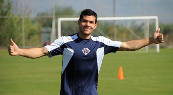 Ünlü futbolcu evlendi Ünlü futbolcu evlendi