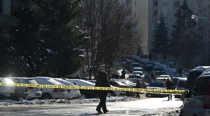 Büyükelçilik yakınında bomba paniği