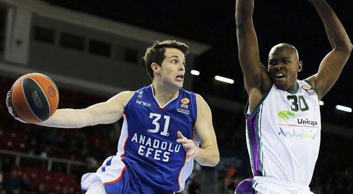 Anadolu Efes'ten müthiş geri dönüş Anadolu Efes'ten müthiş geri dönüş