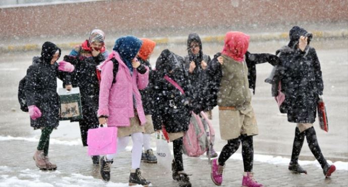 Kar tatili olan iller? Okullar tatil edildi mi (İSTANBUL'DA OKULLAR TATİL Mİ) Kar tatili olan iller? Okullar tatil edildi mi (İSTANBUL'DA OKULLAR TATİL Mİ)