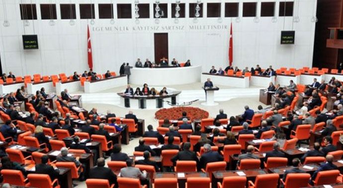 Ankara'da istifa rüzgarı Ankara'da istifa rüzgarı