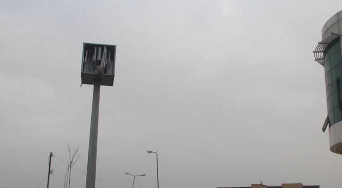 Reklam panosu sandılar bakın ne çıktı! Reklam panosu sandılar bakın ne çıktı!