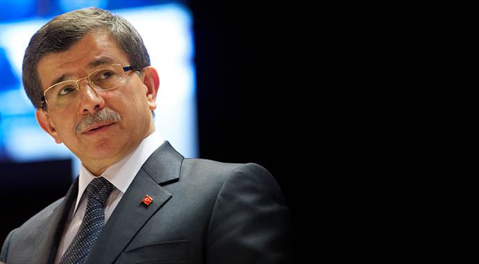 Davutoğlu'nun dört danışmanı istifa etti Davutoğlu'nun dört danışmanı istifa etti