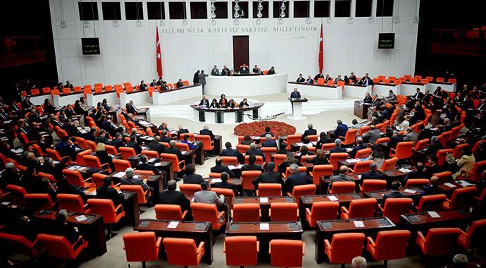 Bürokraside son dakikada istifa eden edene Bürokraside son dakikada istifa eden edene
