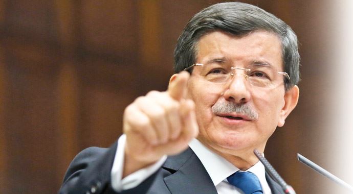 Başbakan Davutoğlu: CHP Türk Baası'dır HDP ise Kürt Baası Başbakan Davutoğlu: CHP Türk Baası'dır HDP ise Kürt Baası