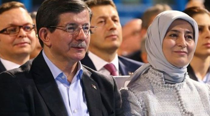Paralel yapı, Davutoğlu&#039;nun eşini de dinlemiş