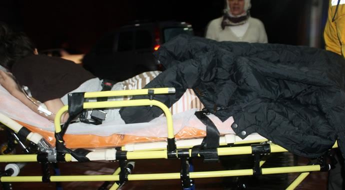 Sıcak su torbası patladı, hastanelik oldu