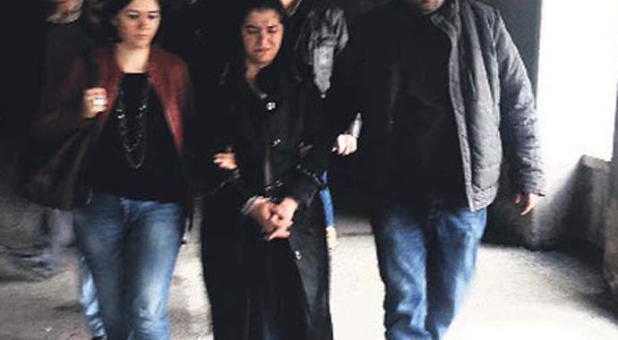 Oğlunu 'maymuna benziyorum' deyince öldürdü