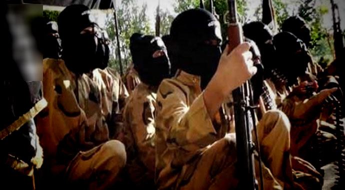 IŞİD, 23 kişiyi yakarak katletti! IŞİD, 23 kişiyi yakarak katletti!