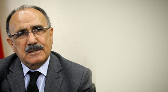 Beşir Atalay, 'Boşuna başvurmayın, aday yapmayacağız' Beşir Atalay, 'Boşuna başvurmayın, aday yapmayacağız'