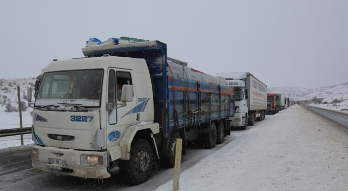 Gerede-Karabük karayolu ulaşıma açıldı Gerede-Karabük karayolu ulaşıma açıldı