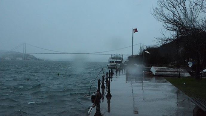 Moğolistan&#039;lı sevgililer boğazda boğuldu