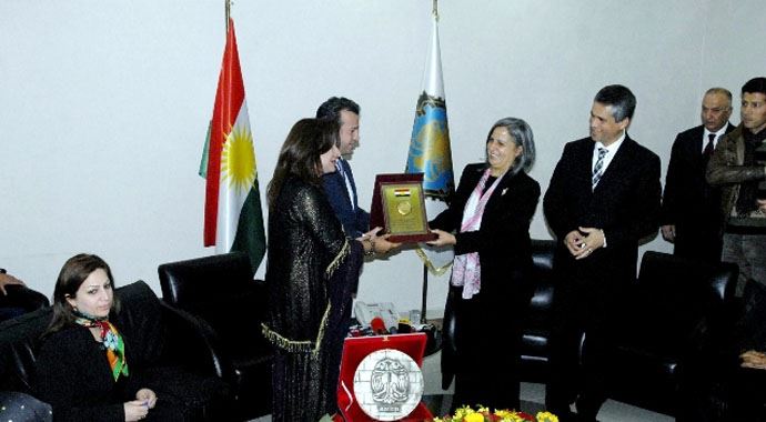 Irak Parlamentosu'ndan Diyarbakır'a ziyaret Irak Parlamentosu'ndan Diyarbakır'a ziyaret