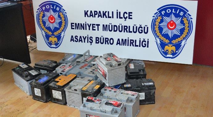 AKÜ hırsızları İstanbul'da yakalandı AKÜ hırsızları İstanbul'da yakalandı