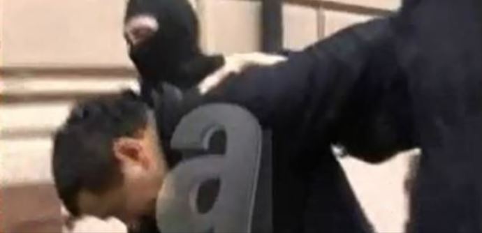 Cumhurbaşkanı Erdoğan'ı dinleyen o 2 isim böyle yakalandı Cumhurbaşkanı Erdoğan'ı dinleyen o 2 isim böyle yakalandı