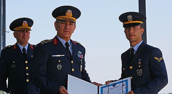 Orgeneral Öztürk'ten astsubaylara müjde Orgeneral Öztürk'ten astsubaylara müjde