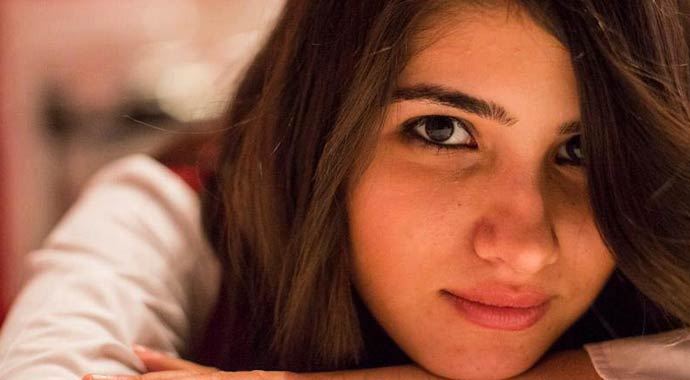 Özgecan'ın babası: 'Başka meleklerin kanatları kırılmasın' Özgecan'ın babası: 'Başka meleklerin kanatları kırılmasın'